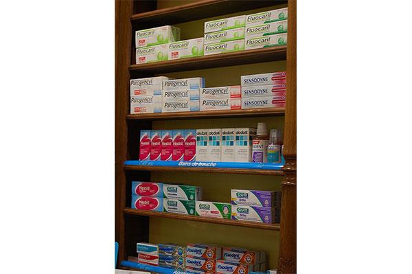 Soins et cosmétiques disponibles à la Pharmacie de L'Avenue